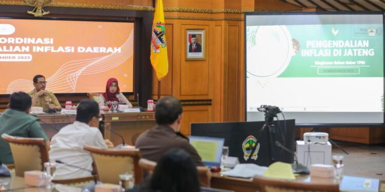 Tekan Inflasi, Jateng Tingkatkan Operasi Pasar dan Bagikan Bibit Cabai