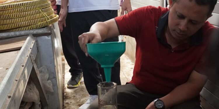 Pemkab Kendal Pantau MinyaKita di Pasar Boja