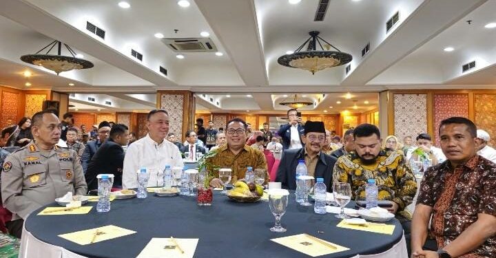 Puluhan Tokoh Nasional Raih Anugerah Sahabat Pers dan Pin Emas Dalam Konvensi Nasional SMSI