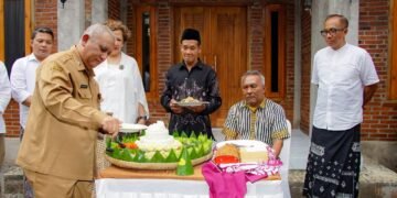 Mukodin dan Hariyanto Kini Lebih Nyaman Tinggal di Rumah Layak Huni.